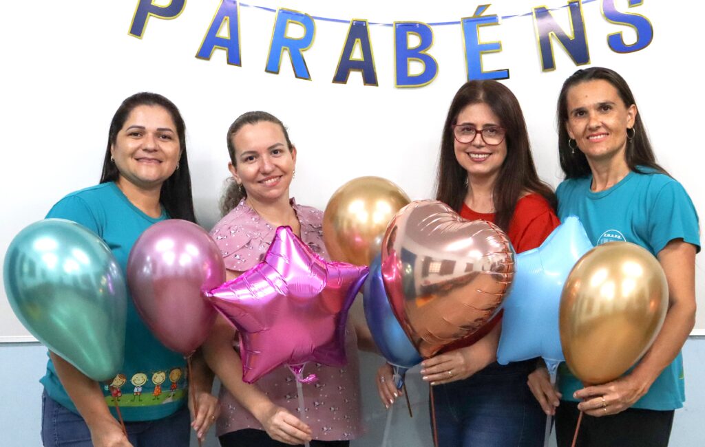 Fazendo história: 20 anos de Gazeta Educação em Amambai Fazendo história: 20 anos de Gazeta Educação em Amambai