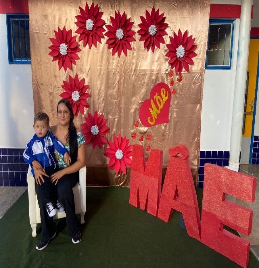 Homenagem às mamães do Cei Olinda Homenagem às mamães do Cei Olinda