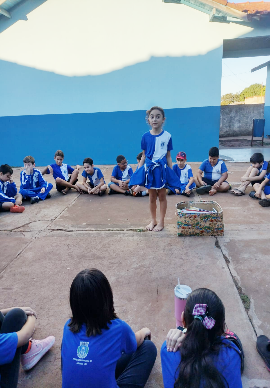 Dia do Livro: Alunos da Escola Professora Maria Bataglin Machado Celebram a Leitura Dia do Livro: Alunos da Escola Professora Maria Bataglin Machado Celebram a Leitura