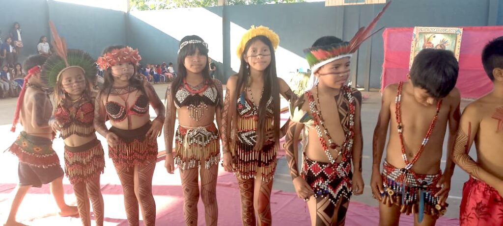 A Escola Municipal Polo Indígena Mbo’erenda Tupã’i Ñandeva celebrou a Semana Alusiva dos Povos Indígenas com o fortalecimento e a valorização da nossa identidade A Escola Municipal Polo Indígena Mbo’erenda Tupã’i Ñandeva celebrou a Semana Alusiva dos Povos Indígenas com o fortalecimento e a valorização da nossa identidade