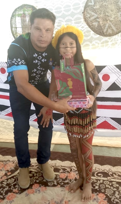 A Escola Municipal Polo Indígena Mbo’erenda Tupã’i Ñandeva celebrou a Semana Alusiva dos Povos Indígenas com o fortalecimento e a valorização da nossa identidade A Escola Municipal Polo Indígena Mbo’erenda Tupã’i Ñandeva celebrou a Semana Alusiva dos Povos Indígenas com o fortalecimento e a valorização da nossa identidade