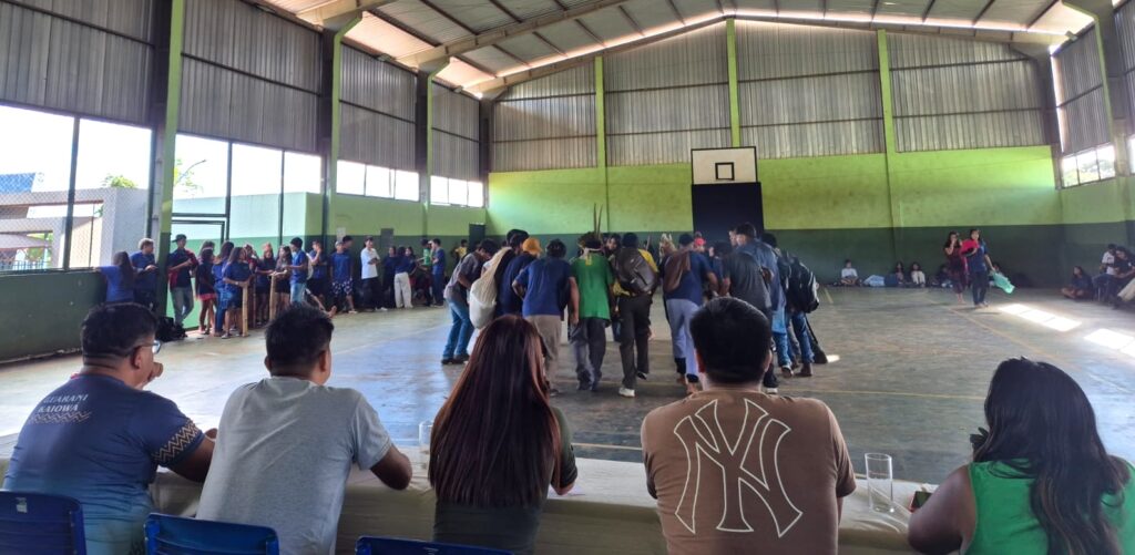 Programação da Semana dos Povos Indígenas da Escola Estadual Indígena Mbo’eroy Guarani Kaiowá Programação da Semana dos Povos Indígenas da Escola Estadual Indígena Mbo’eroy Guarani Kaiowá