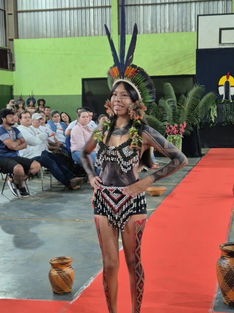 Programação da Semana dos Povos Indígenas da Escola Estadual Indígena Mbo’eroy Guarani Kaiowá Programação da Semana dos Povos Indígenas da Escola Estadual Indígena Mbo’eroy Guarani Kaiowá