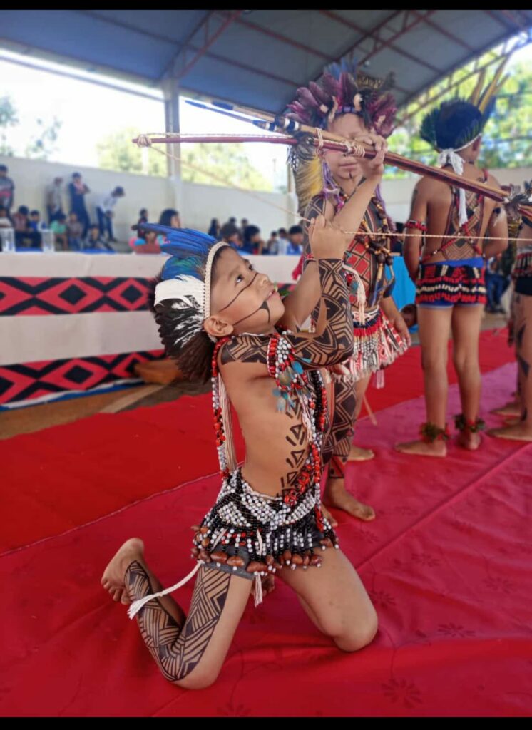 Semana dos Povos Indígenas na Escola Municipal Mbo’eroy Guarani Kaiowa