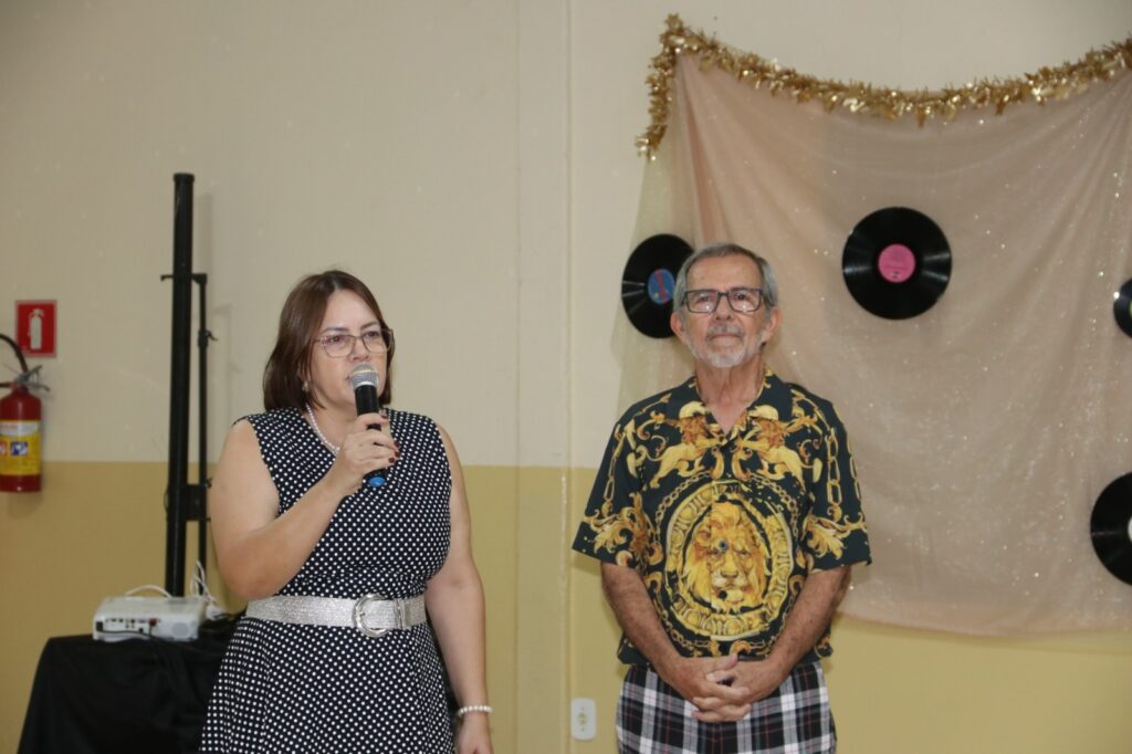 Simted realiza tradicional jantar em homenagem aos profissionais aposentados da educação