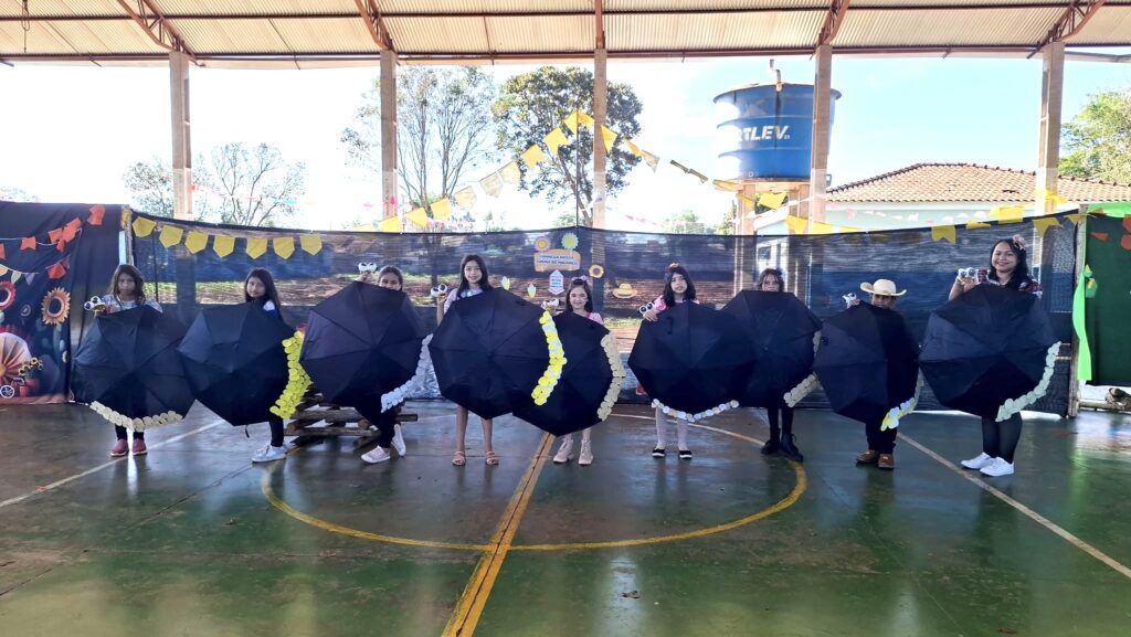 Celebração Cultural: Escola Flávio Derzi realiza animada Festa Junina com participação da comunidade escolar Celebração Cultural: Escola Flávio Derzi realiza animada Festa Junina com participação da comunidade escolar