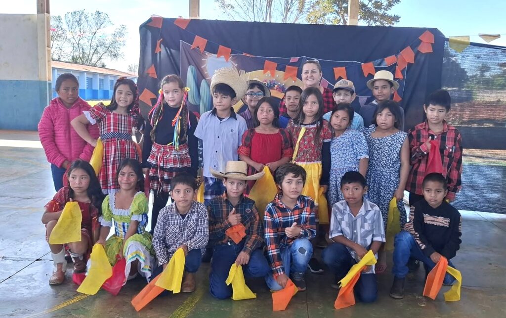 Celebração Cultural: Escola Flávio Derzi realiza animada Festa Junina com participação da comunidade escolar Celebração Cultural: Escola Flávio Derzi realiza animada Festa Junina com participação da comunidade escolar