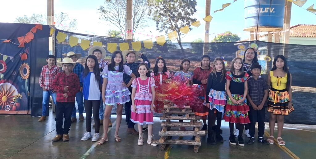 Celebração Cultural: Escola Flávio Derzi realiza animada Festa Junina com participação da comunidade escolar Celebração Cultural: Escola Flávio Derzi realiza animada Festa Junina com participação da comunidade escolar