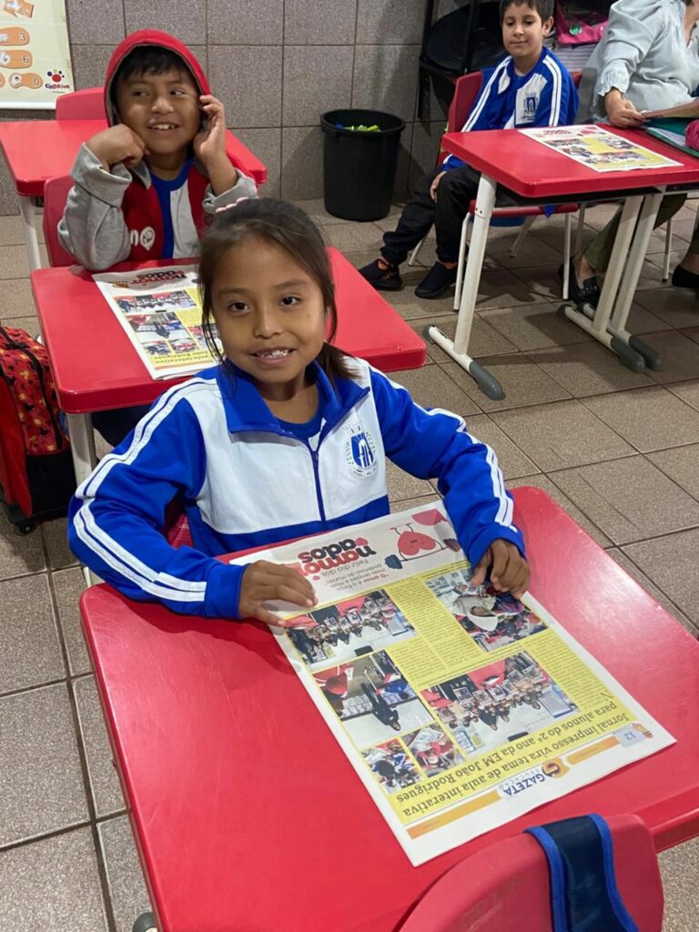 Ver-se no jornal: uma experiência inesquecível para os pequenos leitores