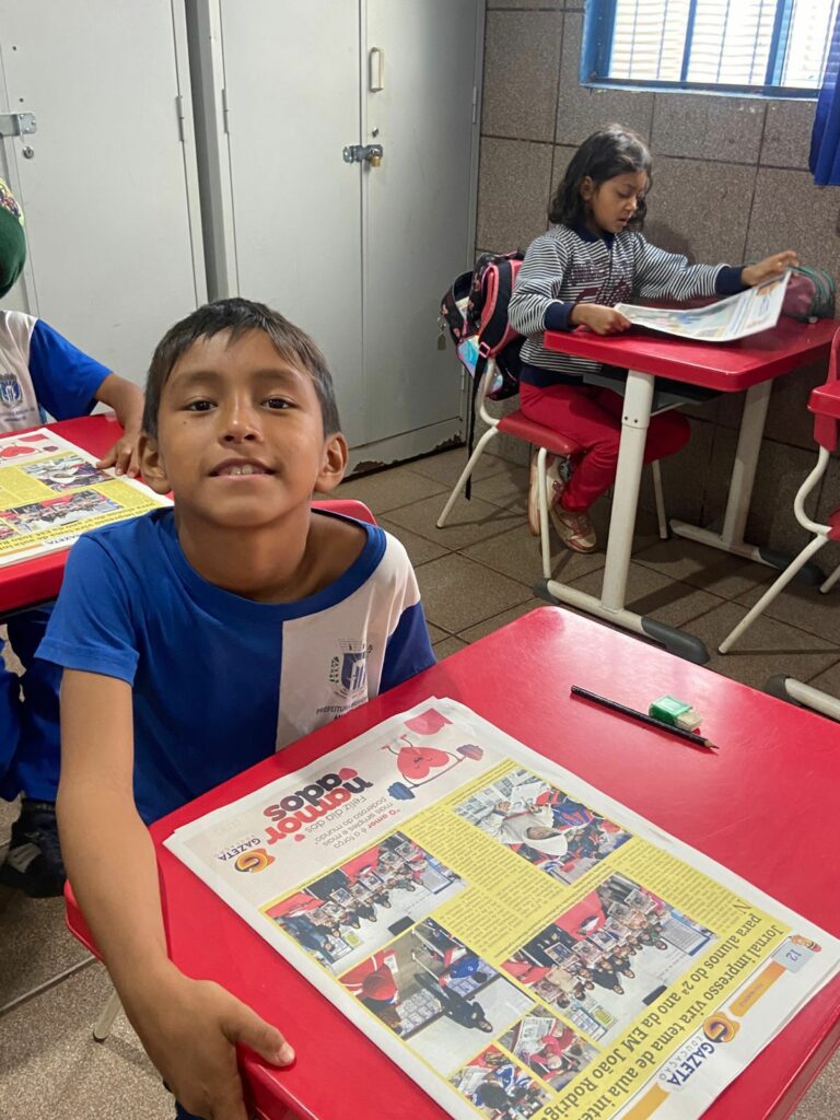Ver-se no jornal: uma experiência inesquecível para os pequenos leitores