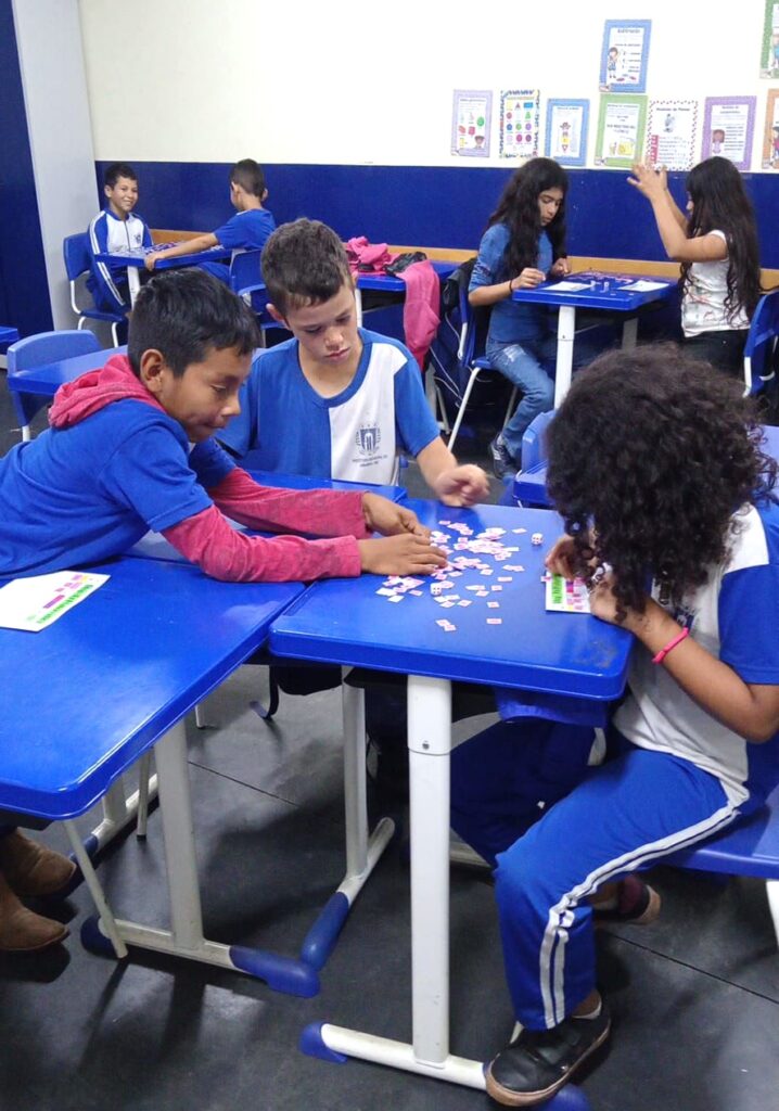Projeto Multidisciplinar de Recuperação Paralela: Um Novo Olhar para o Futuro dos Alunos Projeto Multidisciplinar de Recuperação Paralela: Um Novo Olhar para o Futuro dos Alunos
