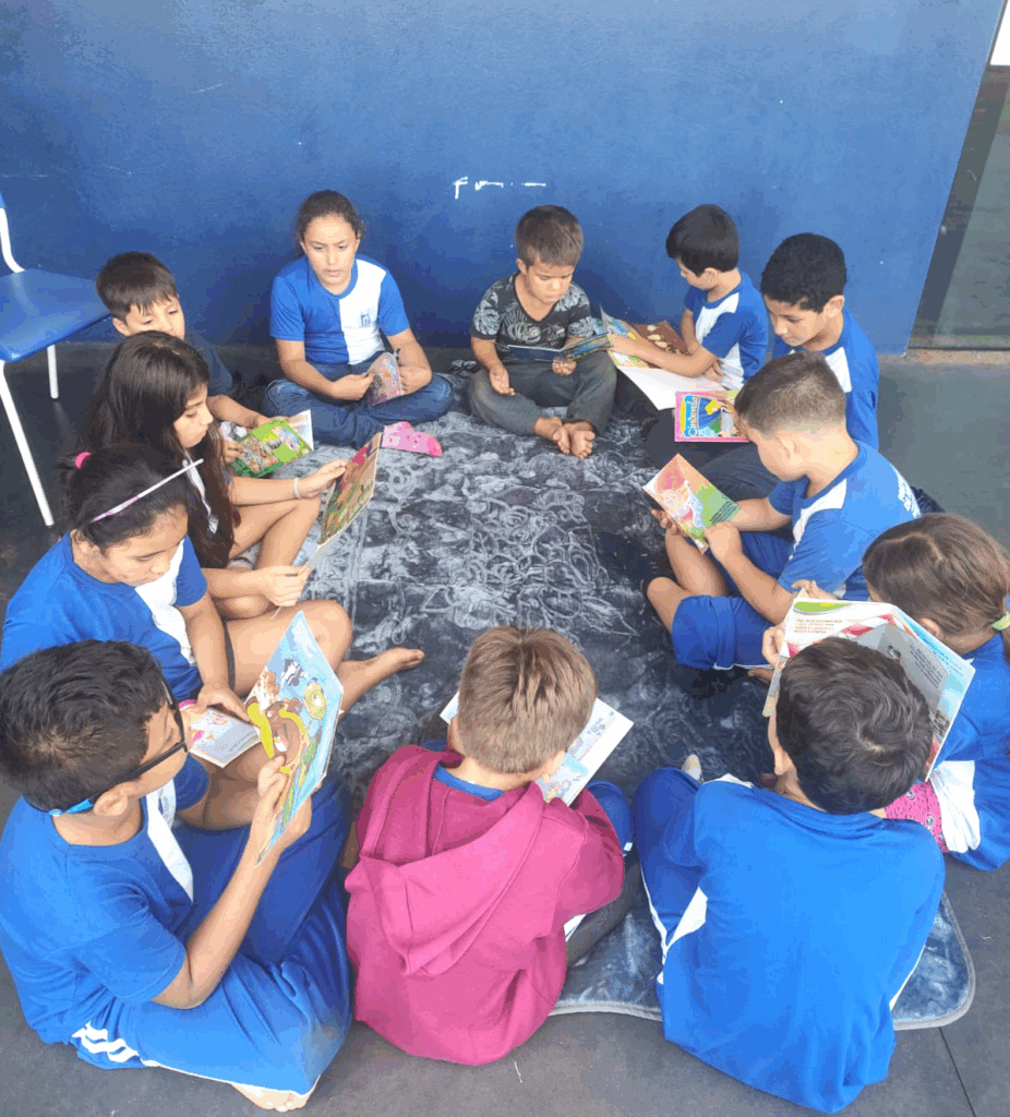 Projeto Multidisciplinar de Recuperação Paralela: Um Novo Olhar para o Futuro dos Alunos Projeto Multidisciplinar de Recuperação Paralela: Um Novo Olhar para o Futuro dos Alunos