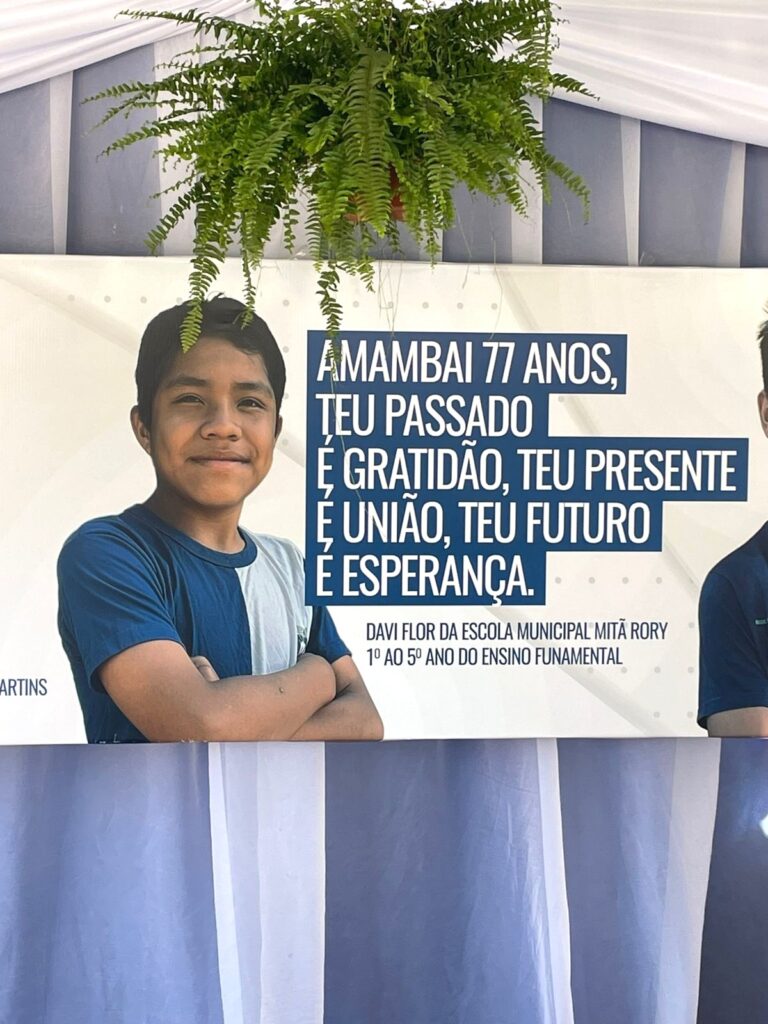 Alunos da Mitã Rory participam de concurso de frases em homenagem aos 77 anos de Amambai Alunos da Mitã Rory participam de concurso de frases em homenagem aos 77 anos de Amambai