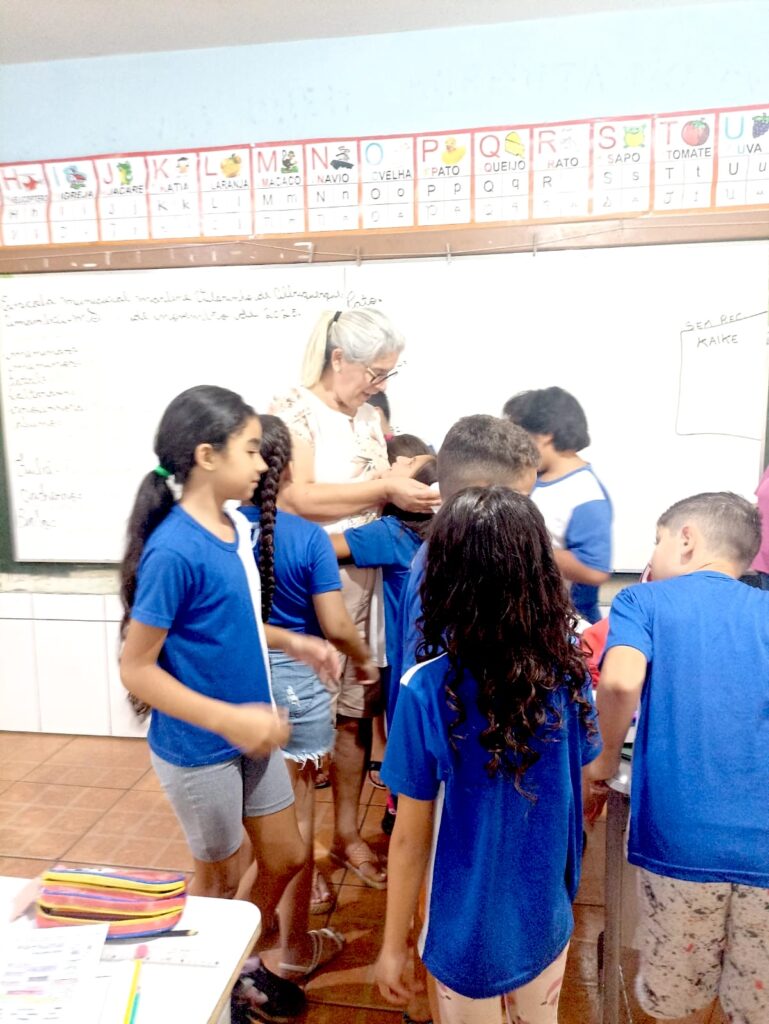 Nossa gratidão à diretora que transforma caminhos com amor e dedicação