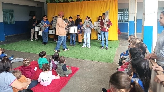 Semana da Criança e Semana Literária Semana da Criança e Semana Literária