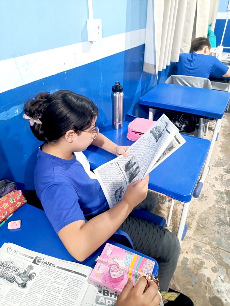 Jornal em sala de aula estimula leitura e interpretação na escola Marlene Vilarinho