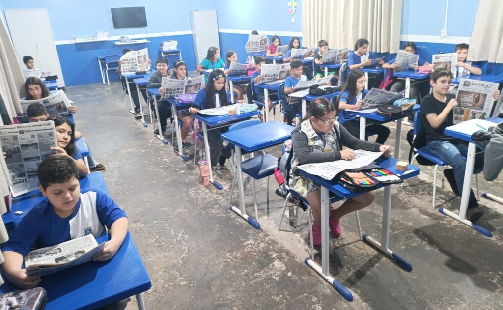 Jornal em sala de aula estimula leitura e interpretação na escola Marlene Vilarinho
