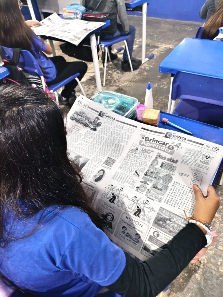 Jornal em sala de aula estimula leitura e interpretação na escola Marlene Vilarinho