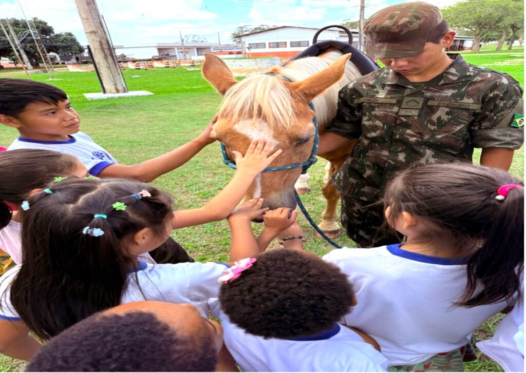 Tradicional Passeio no Quartel Tradicional Passeio no Quartel