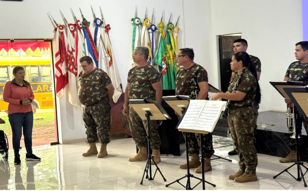 Tradicional Passeio no Quartel Tradicional Passeio no Quartel