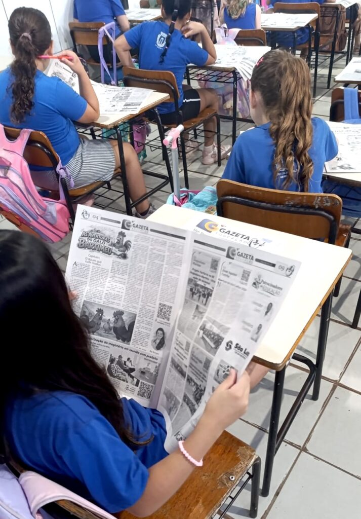 De jovem repórter à inspiração: experiência da Gazeta Educação mobiliza alunos na Escola Antônio Pinto De jovem repórter à inspiração: experiência da Gazeta Educação mobiliza alunos na Escola Antônio Pinto