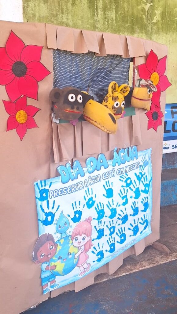 Palestra e teatro reforçam importância da preservação da água Palestra e teatro reforçam importância da preservação da água
