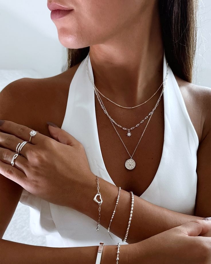 O Poder dos Acessórios: transforme seu look em segundos! O Poder dos Acessórios: transforme seu look em segundos!