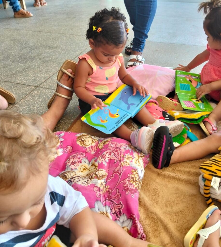 O papel das professoras na adaptação das crianças O papel das professoras na adaptação das crianças