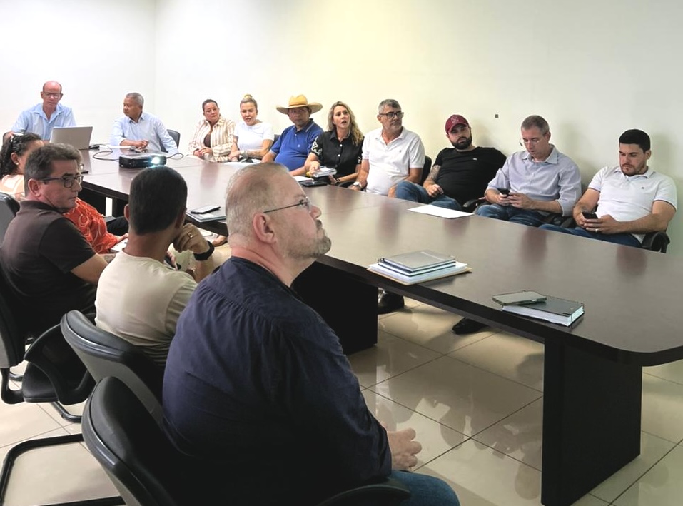 Atuação do SIMTED garante correção salarial para trabalhadores da educação em Amambai