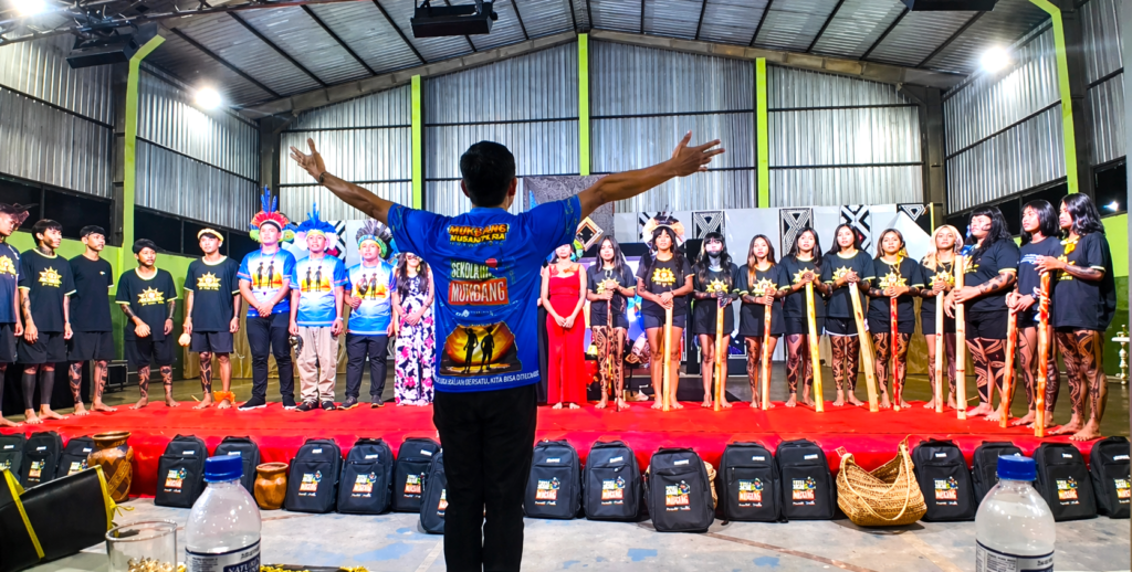 Duadino Martines: educação, cultura e identidade como missão de vida