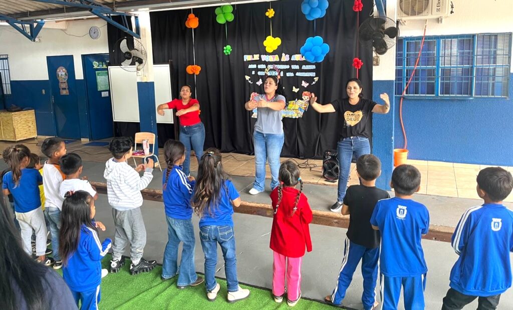 Contação de História e Musicalização