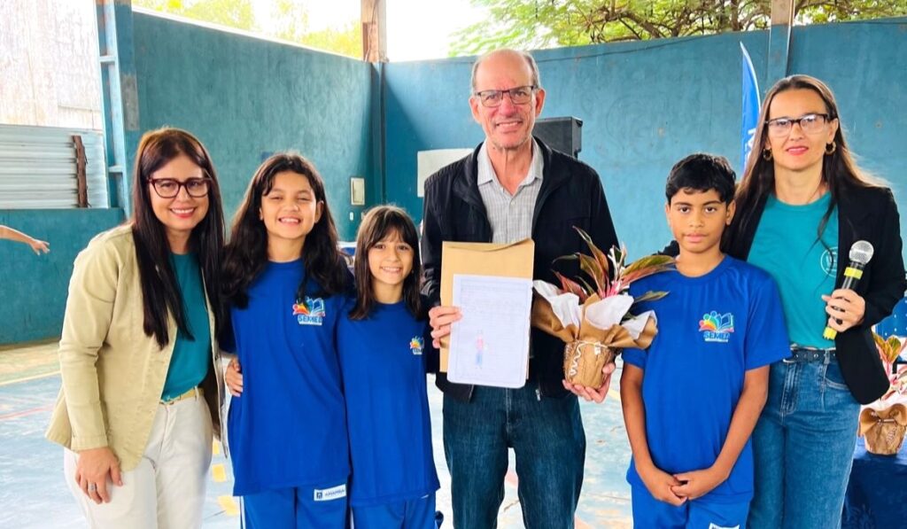 Escola Antônio Pinto da Silva celebra reforma e novas estruturas