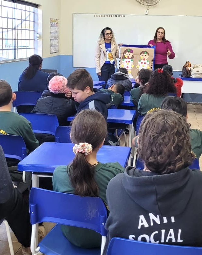 Projeto Florestinha participa de palestra educativa sobre o Maio Laranja em Amambai