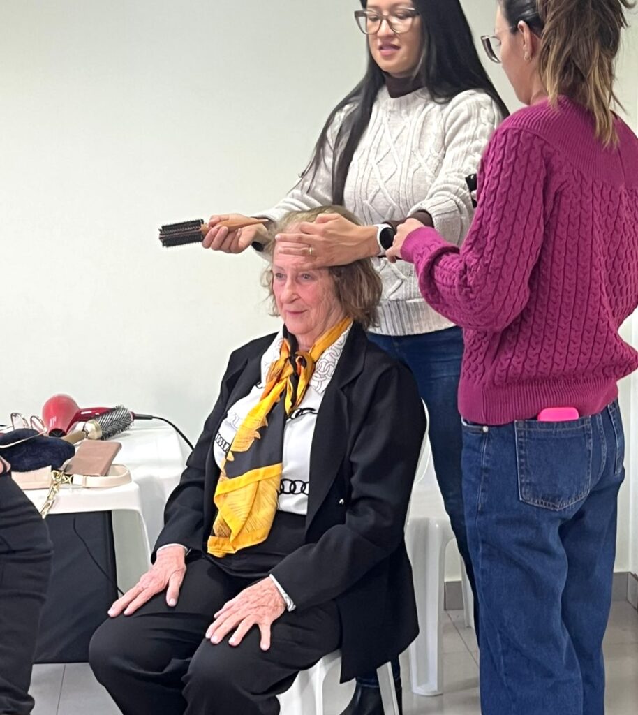 Grupo de Mães Laços de Amor Eterno celebra Dia das Mães com beleza, emoção e homenagens dos filhos