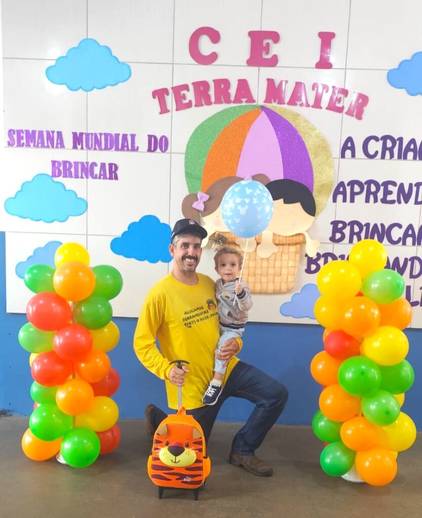 Afeto e brincadeiras marcam o mês de maio no CEI Terra Mater Afeto e brincadeiras marcam o mês de maio no CEI Terra Mater