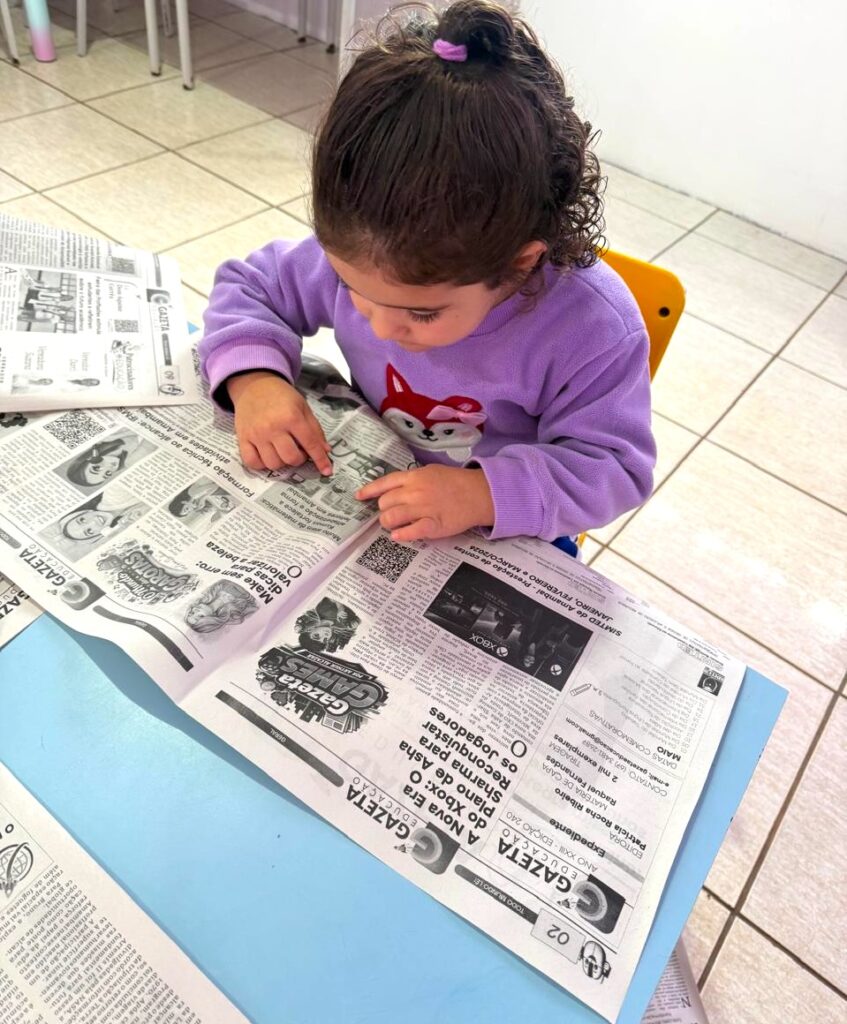 Gazeta Educação em sala de aula: leitura que começa desde cedo no CEI Terra Mater Gazeta Educação em sala de aula: leitura que começa desde cedo no CEI Terra Mater