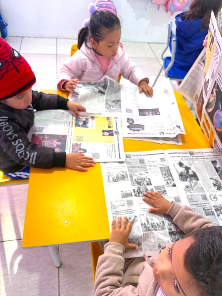 Gazeta Educação em sala de aula: leitura que começa desde cedo no CEI Terra Mater Gazeta Educação em sala de aula: leitura que começa desde cedo no CEI Terra Mater