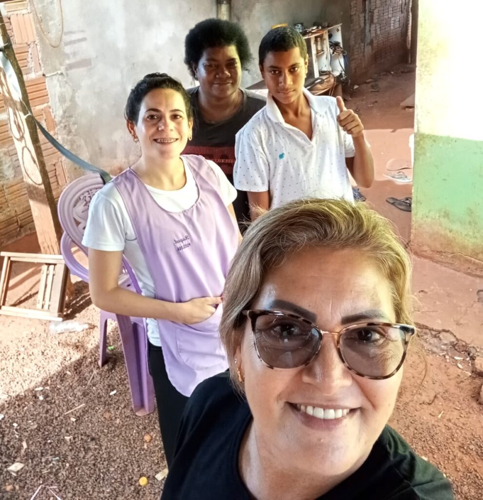 Visitas domiciliares para fortalecer o acompanhamento às famílias