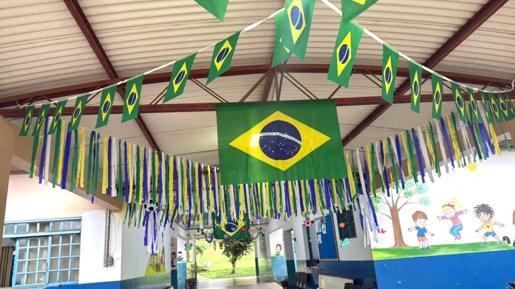 Escola Ayrton Senna vive o clima da Copa do Mundo