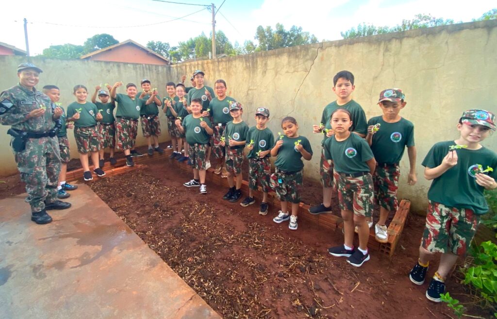 Projeto Florestinha participa de ações de educação ambiental durante a Semana do Meio Ambiente Projeto Florestinha participa de ações de educação ambiental durante a Semana do Meio Ambiente