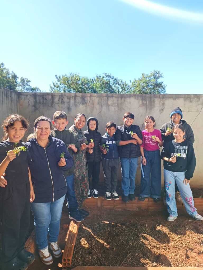 Projeto Florestinha participa de ações de educação ambiental durante a Semana do Meio Ambiente Projeto Florestinha participa de ações de educação ambiental durante a Semana do Meio Ambiente