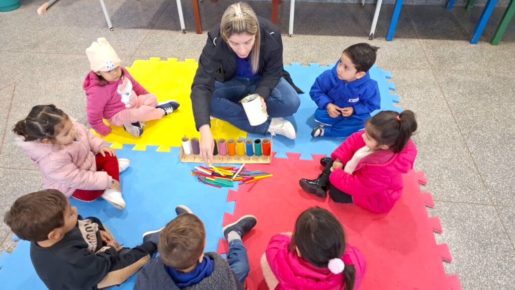 Aprender Brincando: Conhecimento e Diversão na Educação Infantil