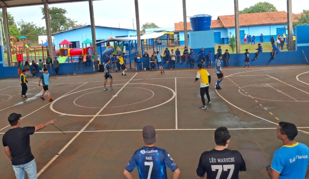 Escolas Jaguari e Novo Horizonte promovem torneio de futsal inspirado na Copa do Mundo Escolas Jaguari e Novo Horizonte promovem torneio de futsal inspirado na Copa do Mundo