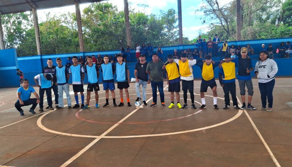 Escolas Jaguari e Novo Horizonte promovem torneio de futsal inspirado na Copa do Mundo Escolas Jaguari e Novo Horizonte promovem torneio de futsal inspirado na Copa do Mundo