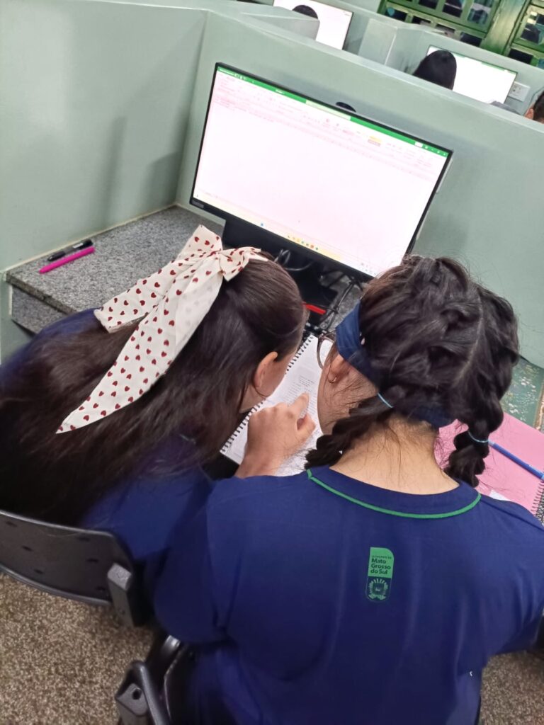 Educação Financeira e Tecnologia: estudantes do 6º Ano A Integral aprendem na prática Educação Financeira e Tecnologia: estudantes do 6º Ano A Integral aprendem na prática