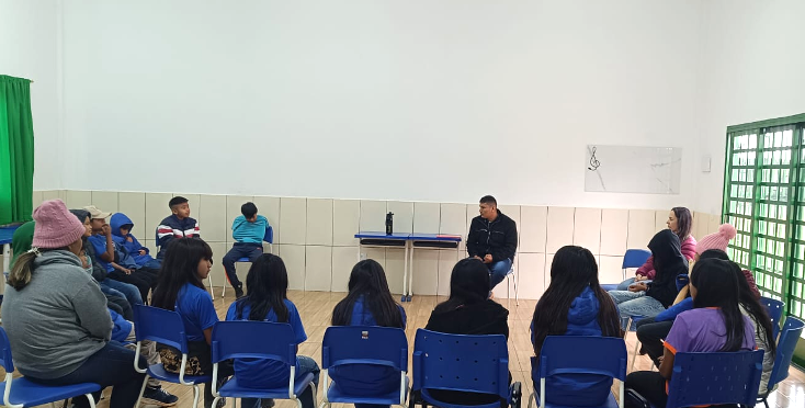 Escola Municipal Mitã Rory promove ações de conscientização sobre o uso excessivo de telas na infância Escola Municipal Mitã Rory promove ações de conscientização sobre o uso excessivo de telas na infância
