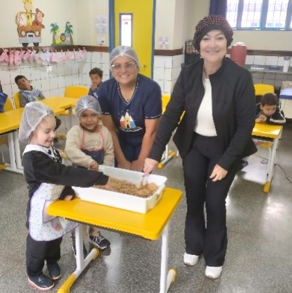 Agosto: um mês de afeto, cultura e aprendizagem no CEI Rosa Maria Osorski Agosto: um mês de afeto, cultura e aprendizagem no CEI Rosa Maria Osorski