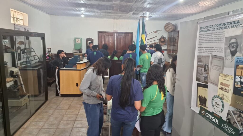 Visitas ao Museu aproximam estudantes da história de Amambai