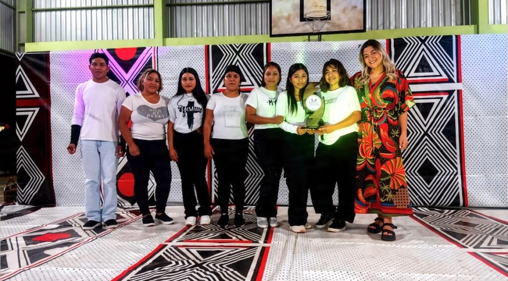 Escola Indígena Mbo’eroy Guarani Kaiowá promove o 2º Festival de Dança Estudantil "Corpo e Movimento" Escola Indígena Mbo’eroy Guarani Kaiowá promove o 2º Festival de Dança Estudantil "Corpo e Movimento"
