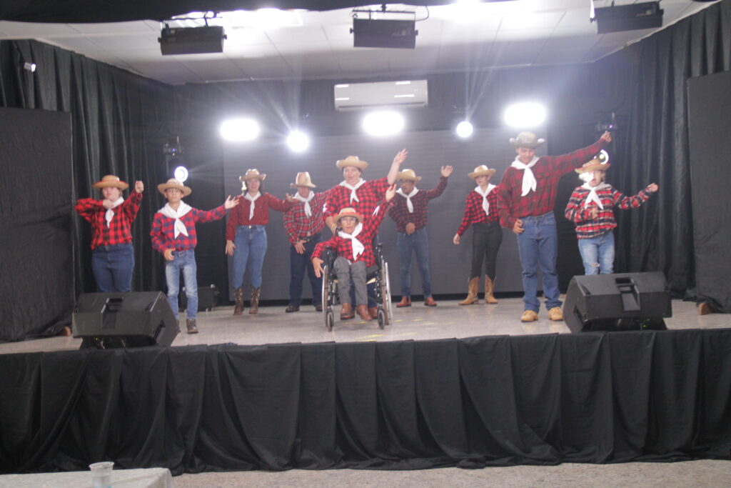 Amambai é palco de emoção, talento e integração regional Amambai é palco de emoção, talento e integração regional